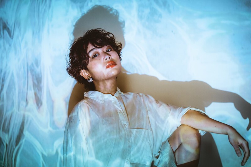 shionページ♡⃜ Shion | 最近、ネックレスを重ねて付けるのが好き🦄🦋 | Instagram