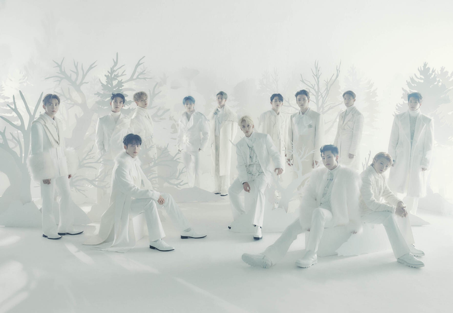 SEVENTEEN IVE LESSERAFIM CSR 纏め売り SEVENTEEN IVE LE SSERAFIM CSR 纏め売り
