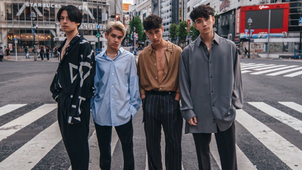 NYLON JAPAN NEW YEAR PARTY featuring 転がるビー玉
