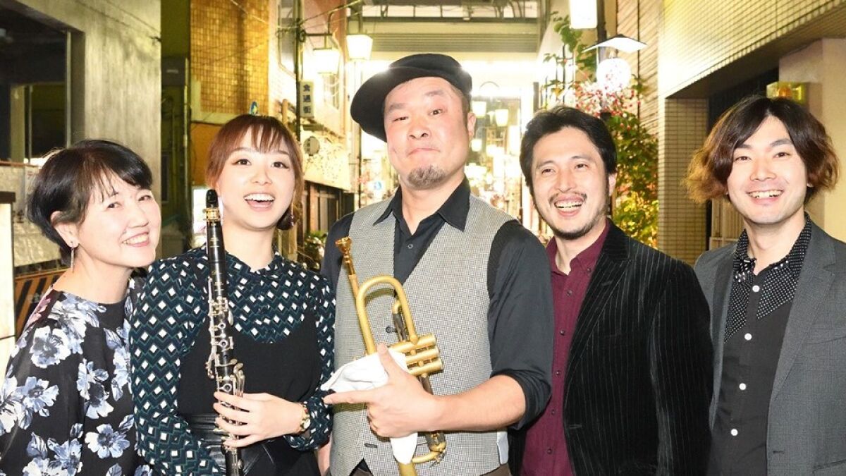 深澤芳美ジャズミー楽団　HUB浅草店オンラインライブ！