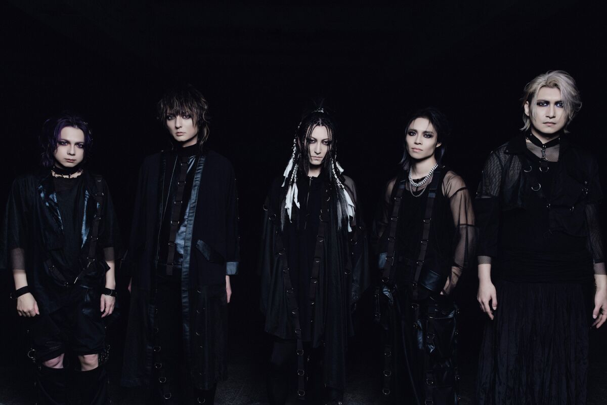 19th Anniversary Live