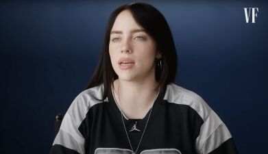 Billie Eilish (ビリー・アイリッシュ) 、米誌Vanity Fairのインタビューで今年一年を振り返り…以前目標に掲げていた「良いセックスをする」ことも達成!?