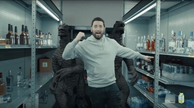 Eminem（エミネム）、故・Juice WRLDフィーチャリングの新曲「Godzilla」のMVを公開、MVラストに収録されたJuice WRLDからのボイスメッセージに涙……