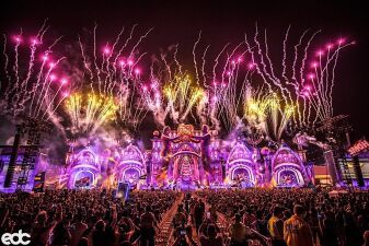 今年のEDC LAS VEGASで多くプレイされた楽曲ランキングを発表！