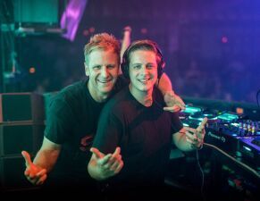 プログレッシブ・トランス から ハウスへ…確かな実力で長年のキャリアを積み重ねる Tritonal（トライトナル）