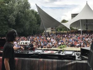 【本人コメント有り】KEN ISHII、世界最高峰のフェス「Tomorrowland」への出演を果たす【現地レポート】