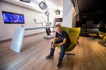 トランス好き必聴、Armin van Buuren のラジオ番組「ASOT」を Apple Music で聴こう！