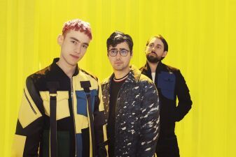 FRF'18 で来日予定のエレクトロポップトリオ Years ＆ Years が、SHINeeのメンバーとの楽曲を発表！