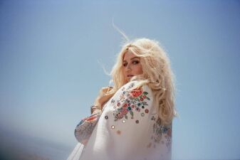 ケシャ、サマソニ&単独公演でオーディエンスを魅了【ライヴレポートあり】