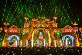 【EDC JAPAN 2019 イベントレポート】8万人が熱狂した熱い2日間！5月11日 Day 1