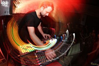 イビザの人気DJ/プロデューサー「RAMPUE」が渋谷 BPM MUSIC BAR、成田 at Bに登場！
