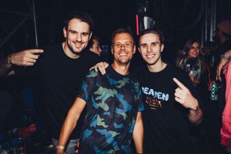 溢れ出るサイバー感！東京で撮影された W＆Wと ARMIN VAN BUUREN の 必見・新曲MV!!!