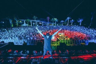 3LAUのデビュー・アルバム『Ultraviolet』が完成 & リリースまでもうすぐ!?