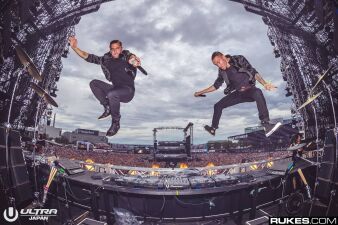 EDMファンが注目しておきたい、世界中を飛び回るフェスカメラマン6選