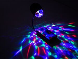 ハウスパーティー、イベントに使えて盛り上がる!? USB 給電のパーティーライトを上海問屋が販売