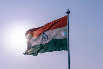 インド感満載で治安悪めなダブステップが話題に