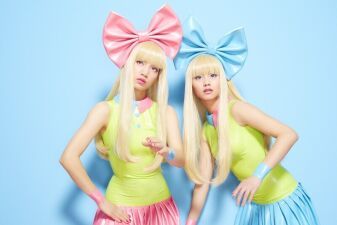 マネキンデュオFEMM、新曲フェイク3DビデオがMTV EXCLUSIVEに決定！