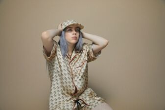 祝・17歳の誕生日！世界を魅了する次世代ポップ界の最重要アイコン、ビリー・アイリッシュとは？