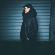 29歳になったSkrillexが未発表曲も収録した11分にわたるドキュメンタリー動画を公開！！