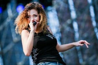 海外からのライブ公演オファーが殺到する土屋アンナ、“歌手デビュー15周年記念”ワールドライブツアー開催が決定！