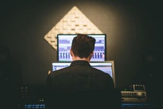Native Instrumentsが新ビデオDeru: Everyday Inspirationをリリース。