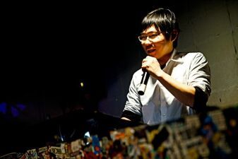 DJ/プロデューサーConuresの2000年初期から低迷、挫折、挑戦を経て