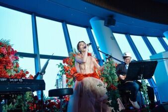 加藤ミリヤ、日本建物で一番高い場所でファン100名と特別なライブ