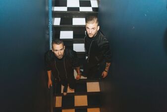 Galantis×Throttleによるコラボ人気曲「Tell Me You Love Me」のMVが公開