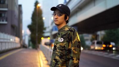 東大生ラッパーとして名を馳せ社会人となったRAq、新たなスタイルを確立し待望の1stアルバム発売！