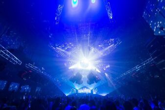2017年も勢いは増すばかり！全世代の音楽ファンに向けた最新型LIVE&PARTY「YYY Vol.2 」をレポート！