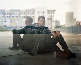 ODESZA、待望の最新アルバムから女性ヴォーカルをフィーチャーした新曲を公開！