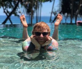 ED SHEERAN（エド・シーラン）が幼なじみの女性と極秘結婚していたことをインタビューで公表!?!?