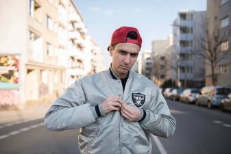 BOYS NOIZE、エレクトロ・ムーブメントを共に牽引してきたJUSTICEの曲をリミックス！