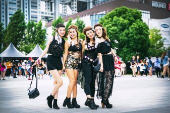 ULTRA JAPAN 2016でのファッションスナップを厳選！フェスの新定番が明らかに！