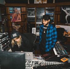 来日が決定しているCashmere Cat！何とThe Weekndとスタジオ入り！
