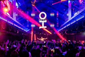 【速報】大阪に舞い降りたFuture Houseの貴公子Oliver Heldensの衝撃のギグをレポート！