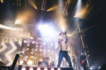 Panic! At The DiscoがQueenの名曲をカバー！来日イベントのチケットも好評販売中！