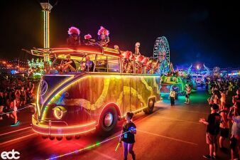 EDC LAS VEGASが来年から一新、キャンピングフェスになる!?!?