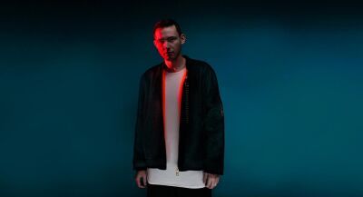 世界的プロデューサーのHudson Mohawkeがあのアーティスト２人の楽曲制作をしたとツイート