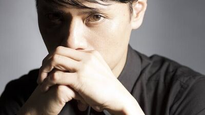 AAAアナログ盤に大沢伸一による「MONDO GROSSO REMIX」が収録