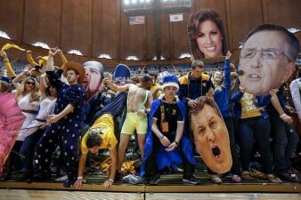 アメリカで大流行！DiploやSteve Aokiもイベントで実践した「マネキンチャレンジ」とは？