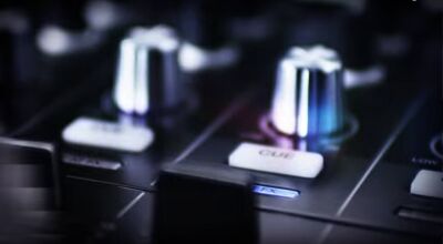 DJM-900NXS2がTRAKTOR SCRATCH PRO2のDVS機能を認証。インターフェイス無しでプレイ可能に。