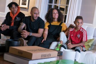  【6作連続制覇！】ALICIA KEYS、ASAP Rockyとのコラボ曲「Blended Family」MV公開！