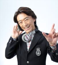 アラフィフによる80Sディスコ・リバイバルの立役者＝DJ OSSHYによる、ご当地ミックス・シリーズ第2弾発売！