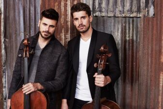 2CELLOS、2年ぶり最新作『スコア』発売決定！新着映像「ゲーム・オブ・スローンズ」メドレー公開中。