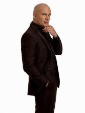 「世界のお祭り番長」PITBULL、豪華ゲスト多数参加のニュー・アルバム！新曲「オプションズ」公開！