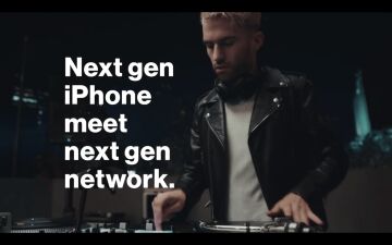 DJがiPhoneのCMに登場！「生きる伝説」とも呼ばれるA-TrakのiPhoneを駆使したセッションをチェック！