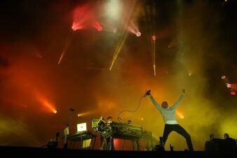 UNDERWORLD、キャリア初の武道館公演、アリーナスタンディングは既にソールドアウト！