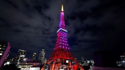 バレンタインの夜はピンクに輝く「東京タワー」をオープンエアーの外階段で昇ろう！2025年2月14日 (金) バレンタインデーは特別に17時～21時まで夜間開放！