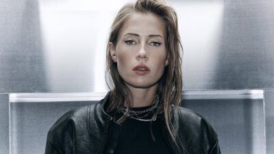 Charlotte de Witte (シャーロット・デ・ウィッテ) 、自身のレーベルKNTXTよりEP『Amor』をリリース＆イビザ [UNVRS] での1夜限定公演を発表